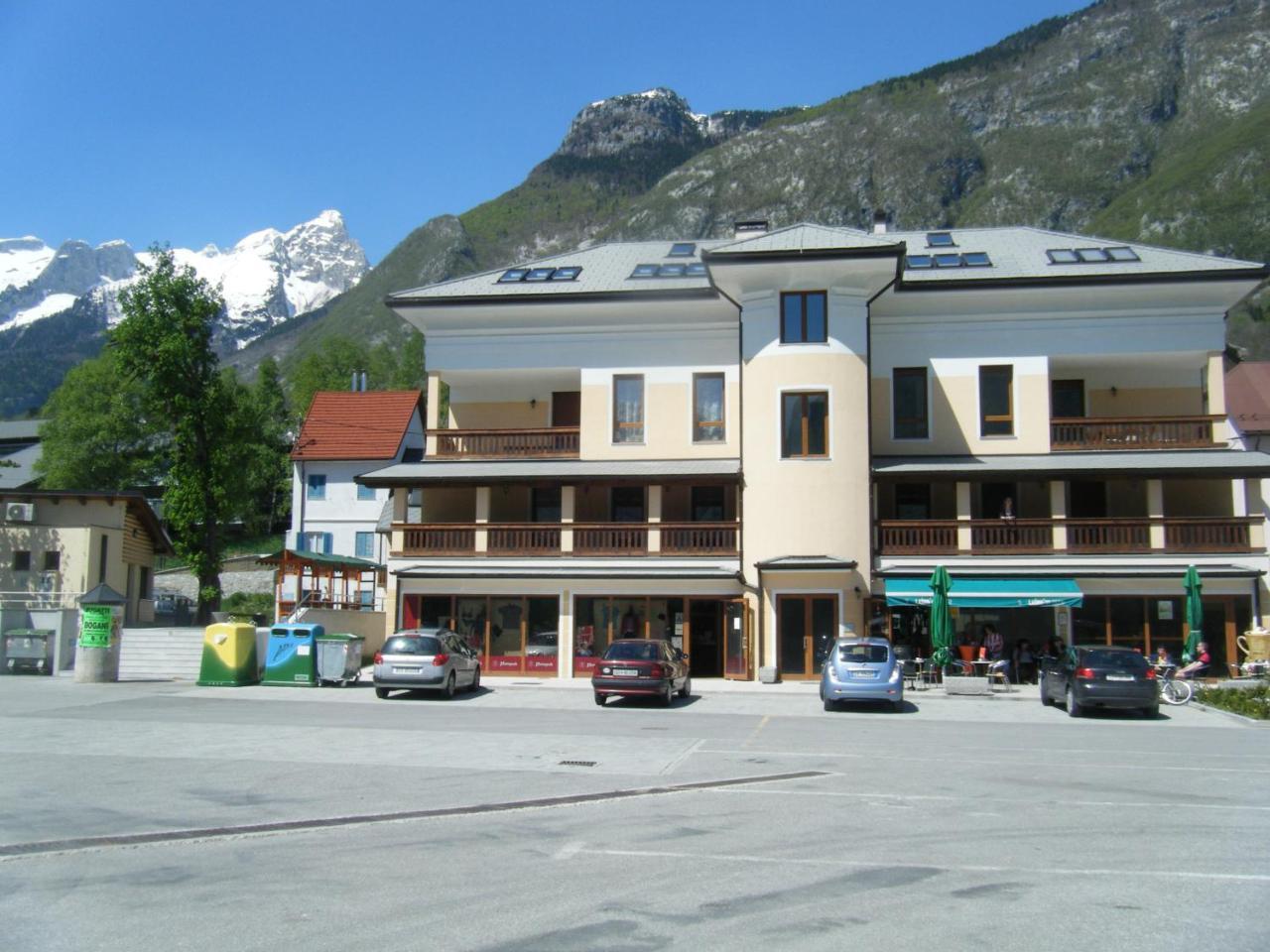 Vila Bovec Sky Mansard Apartment Eksteriør billede